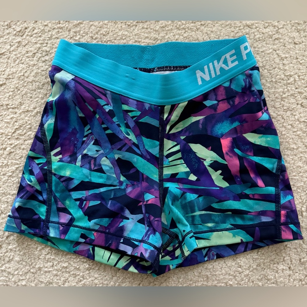 Nike dri-fit  Tropical Print Athletic Shorts